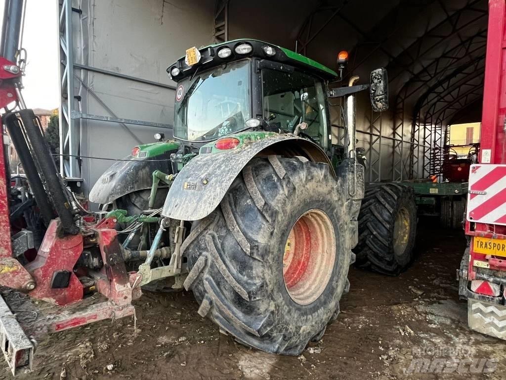 John Deere 6145 R Traktori