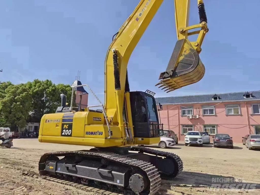Komatsu PC 200-8 Bageri gusjeničari