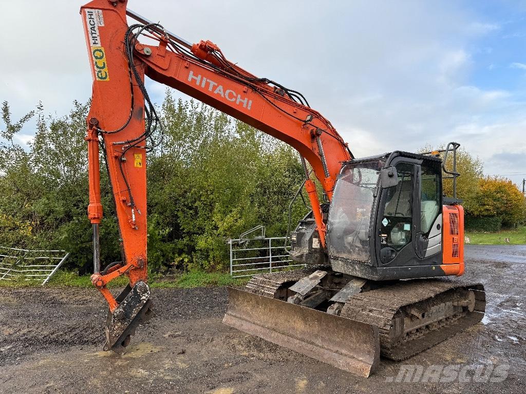 Hitachi ZX 135 US-6 Bageri gusjeničari