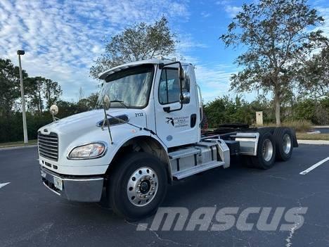 Freightliner M2 Traktorske jedinice
