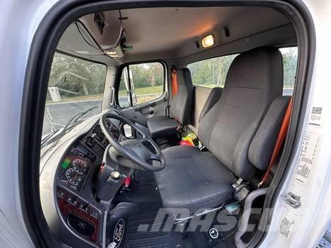 Freightliner M2 Traktorske jedinice