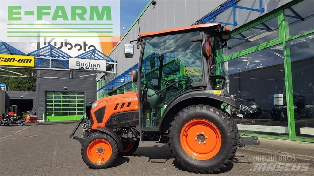 Kubota lx401 cab Traktori