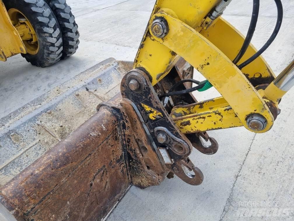 Komatsu PW 118 MR-8 Bageri na kotačima