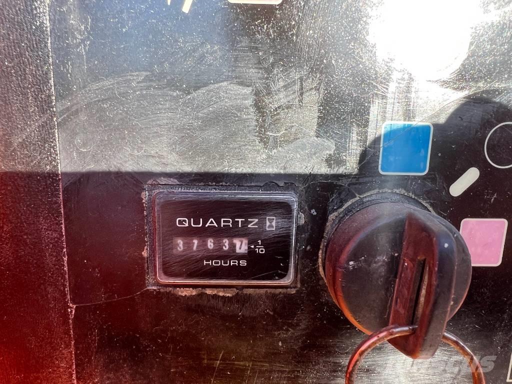 JLG 460 SJ Zglobne podizne platforme