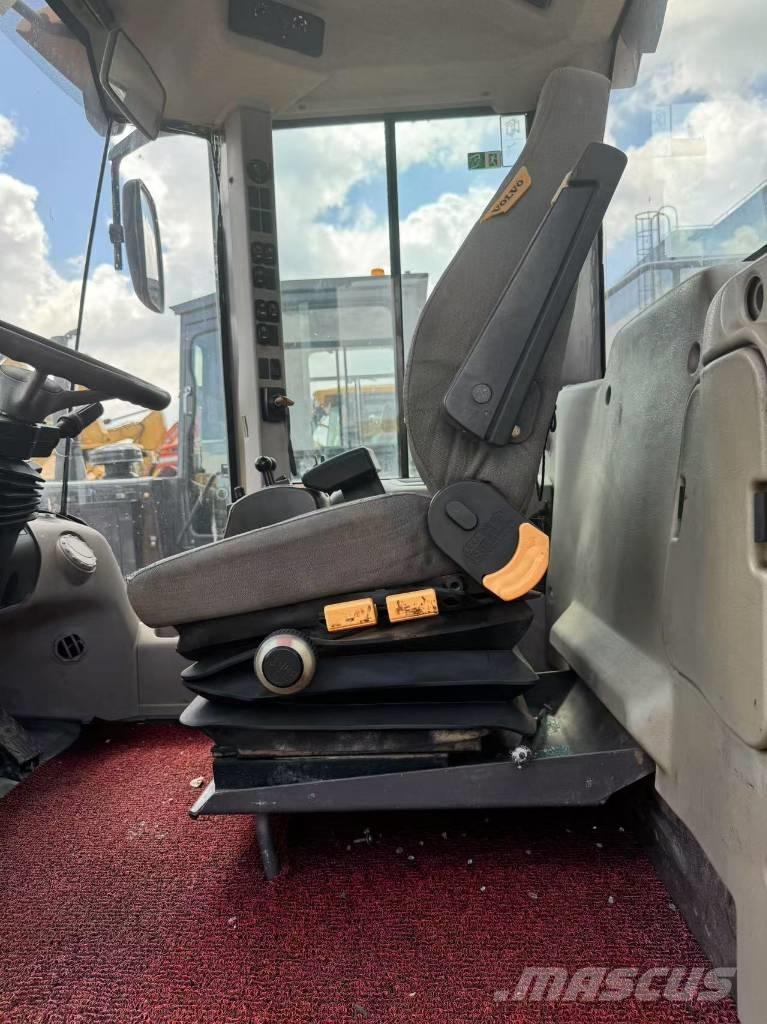 Volvo L 105 Utovarivači na kotačima