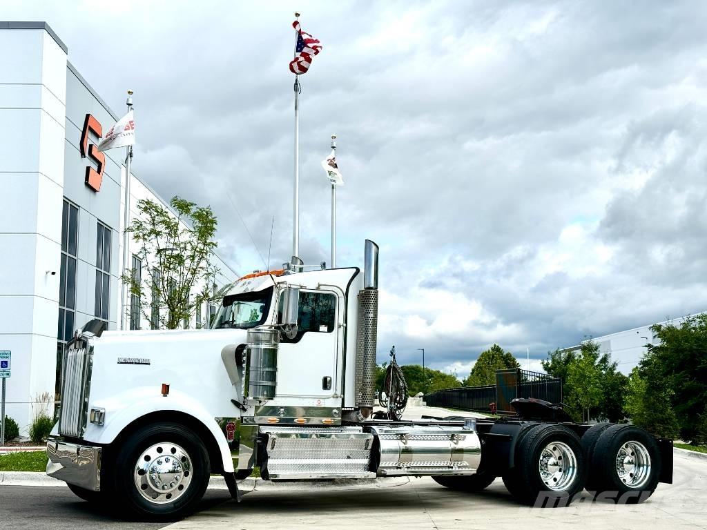Kenworth W 900 Traktorske jedinice