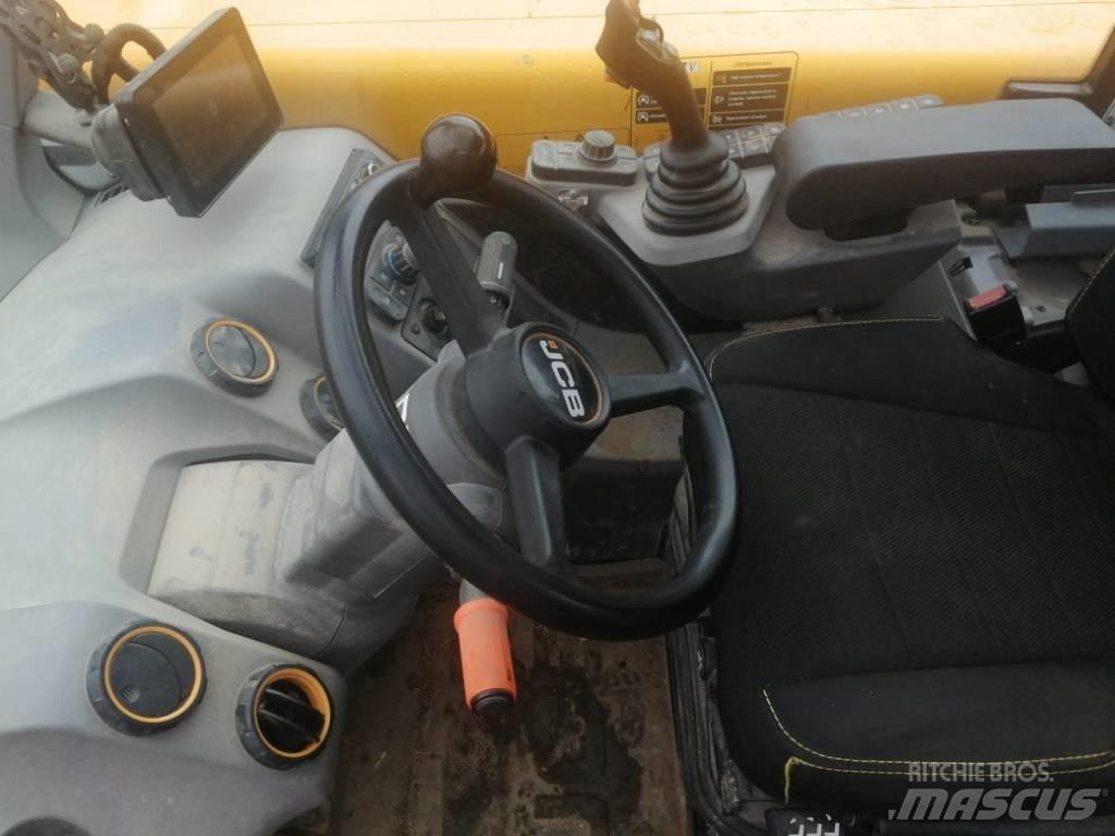 JCB 538-60 Poljoprivredni teleskopski utovarivači