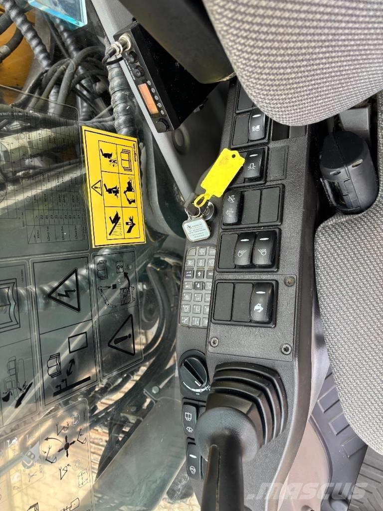 Volvo EC 140 DL Bageri gusjeničari
