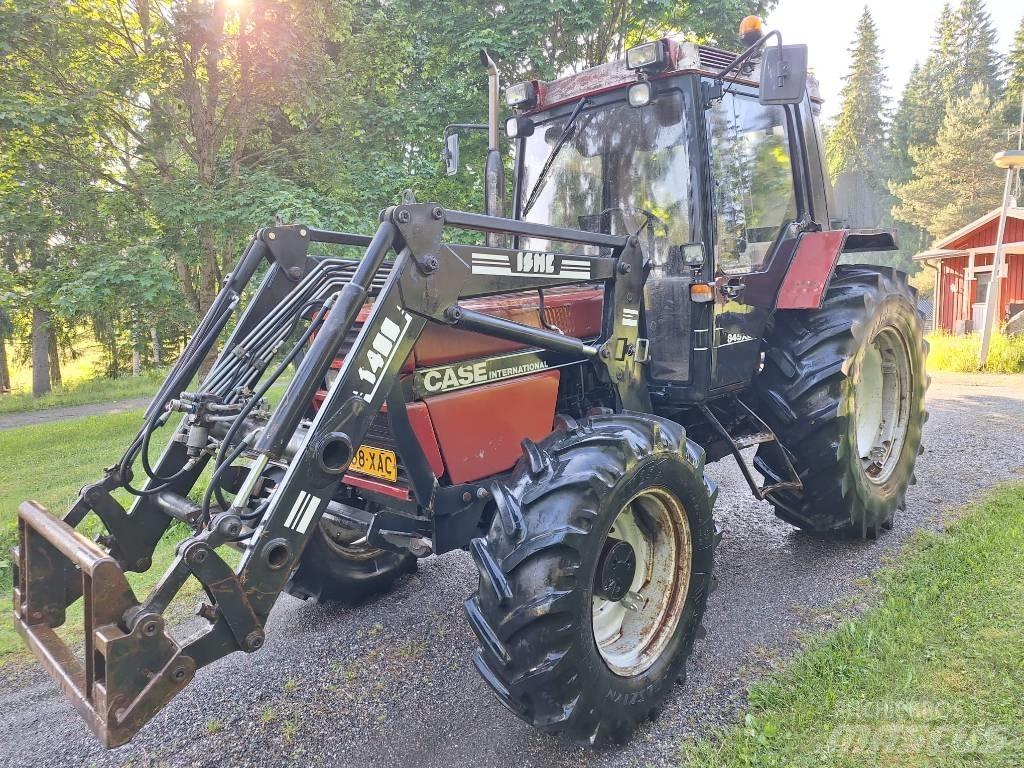 Case IH 845 XL Traktori