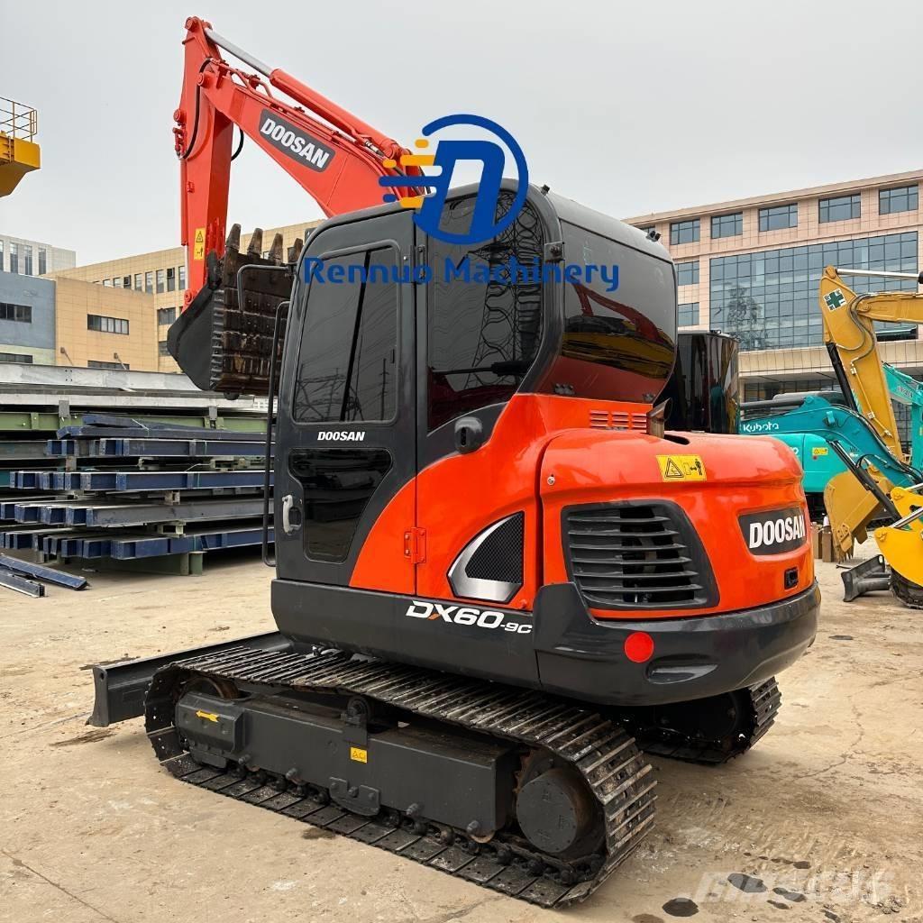 Doosan DX 60 Mini bageri <7t