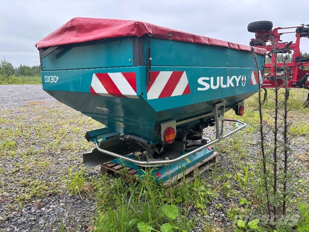 Sulky DX 30+ Rasipači mineralnog  gnojiva