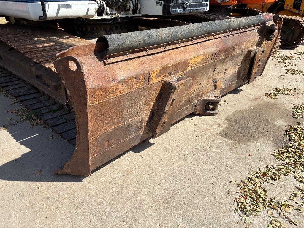CAT D 6 M LGP Buldožeri gusjeničari