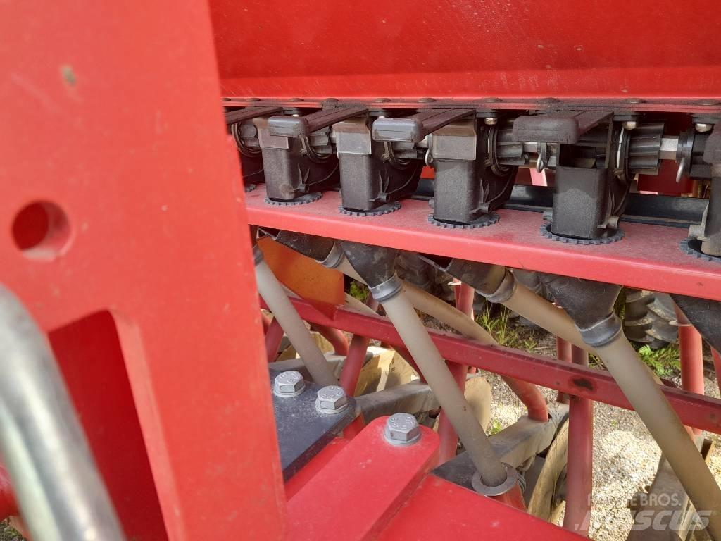 Tume TITAN 4000 Kombinirane sijačice