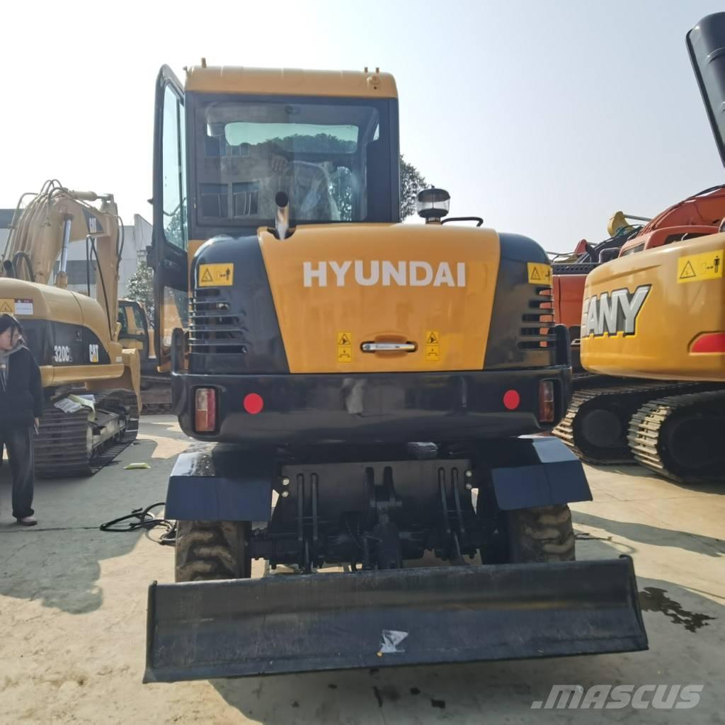 Hyundai R60W-9 Bageri na kotačima