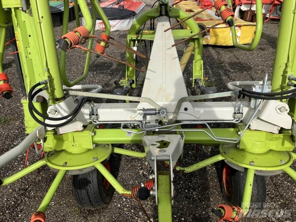 CLAAS VOLTO 1100 Okretači i sakupljači sijena