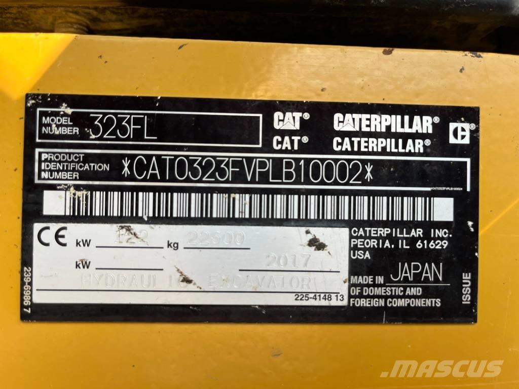 CAT 323 F L Bageri gusjeničari