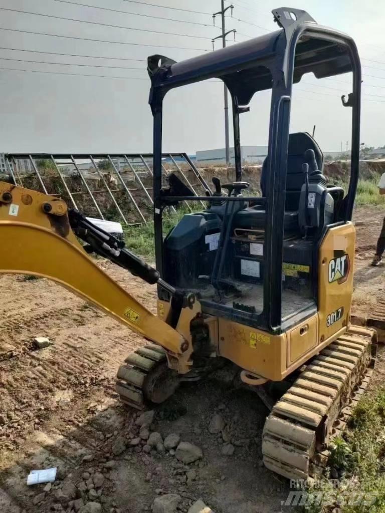 CAT 301.7 Mini bageri <7t