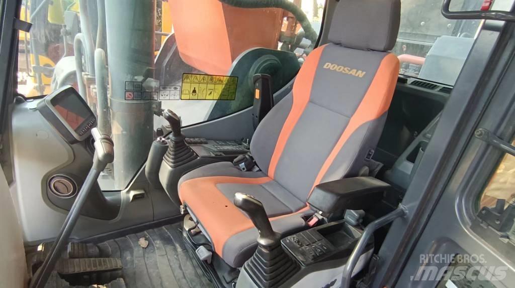 Doosan DX 530 LC-5 Bageri gusjeničari