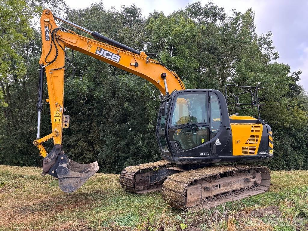 JCB JS 131 LC Bageri gusjeničari