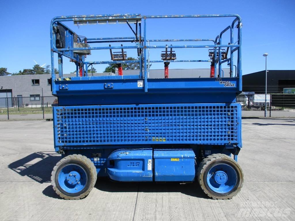 JLG M4069 (599) Škaraste platforme
