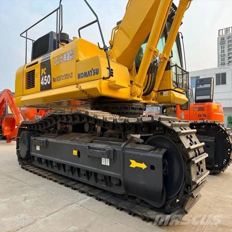 Komatsu 450-8 Bageri gusjeničari