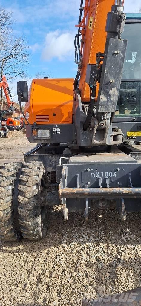 Doosan DX 100 W-7 Bageri na kotačima