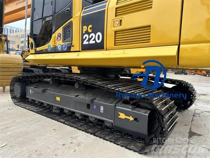 Komatsu PC 220-8 Bageri gusjeničari