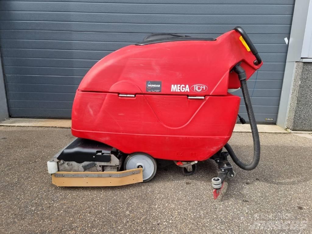 RCM Mega 702R Strojevi za metenje