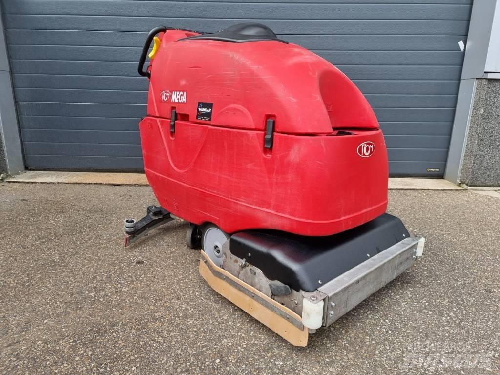 RCM Mega 702R Strojevi za metenje