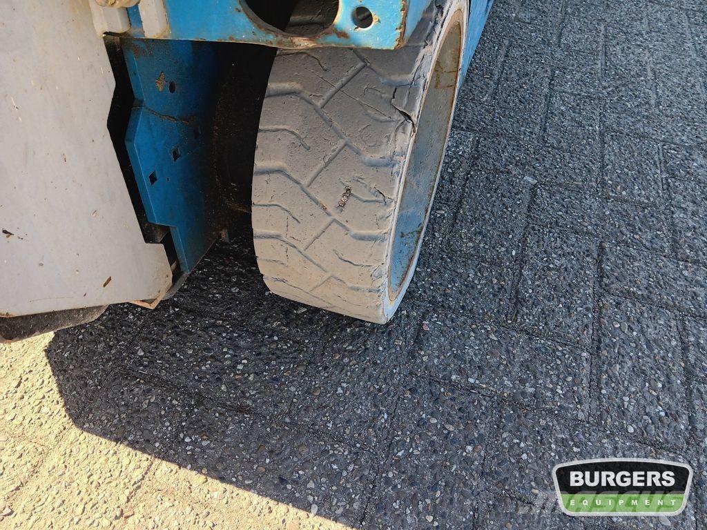 Genie GS2032 Škaraste platforme