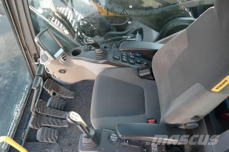 Volvo EC 380 D L Bageri gusjeničari