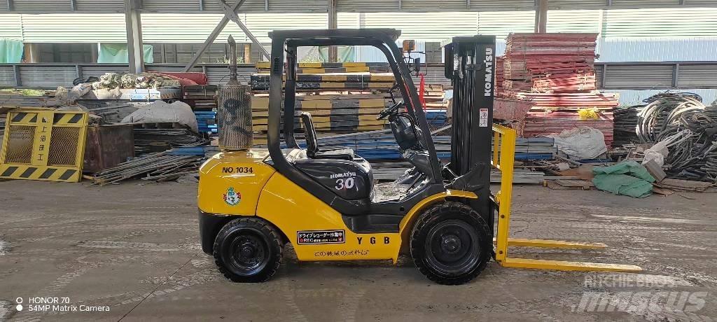 Komatsu FD 30 T-14 Dizelski viličari