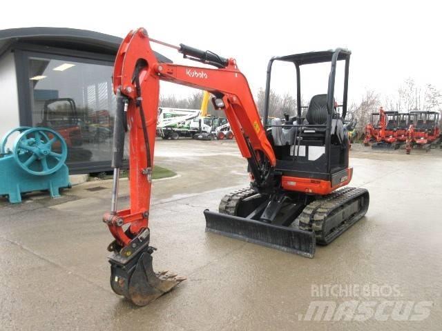 Kubota U 27-4 Mini bageri <7t
