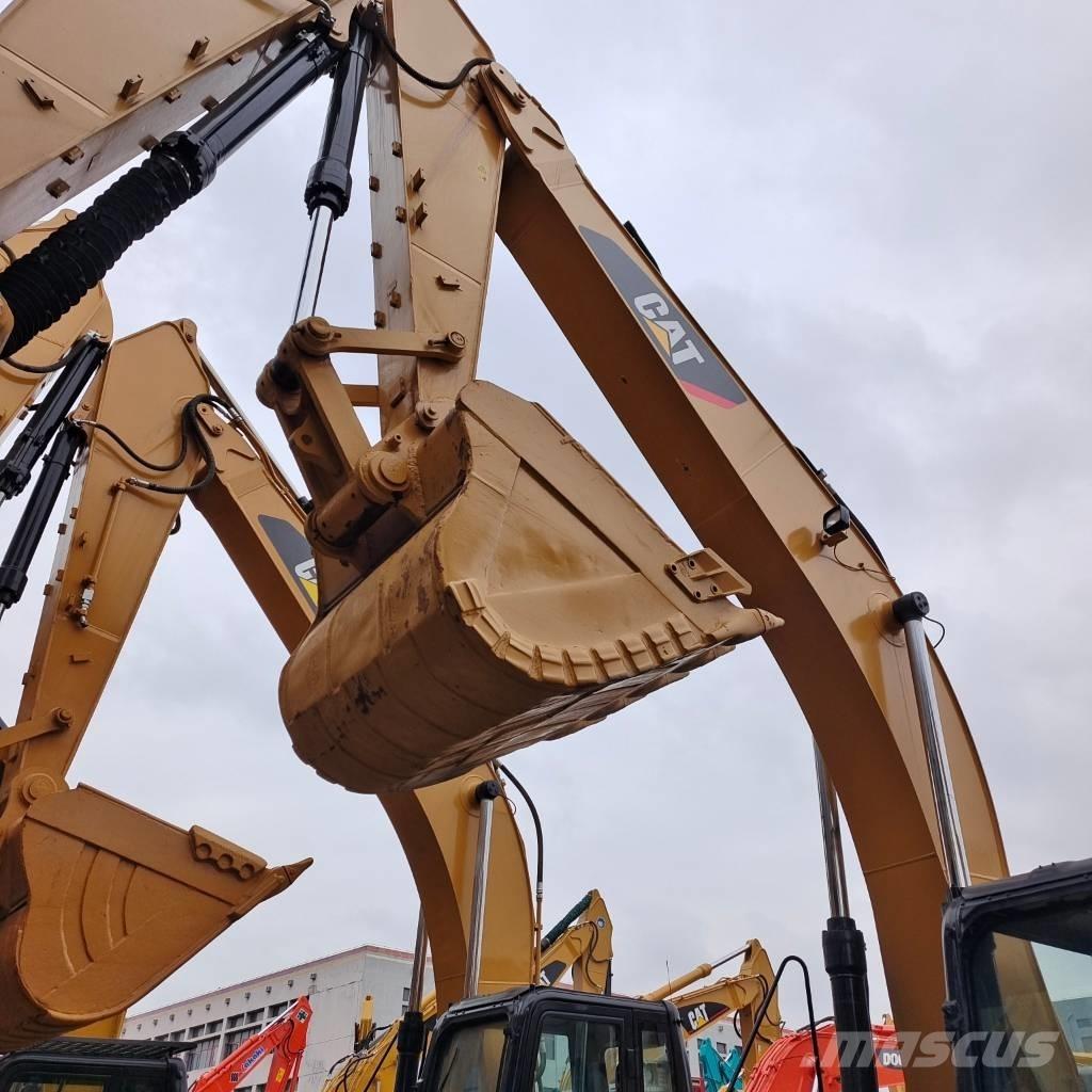 CAT 325 D Bageri gusjeničari
