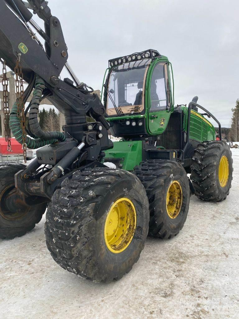 John Deere 1470G Harversteri