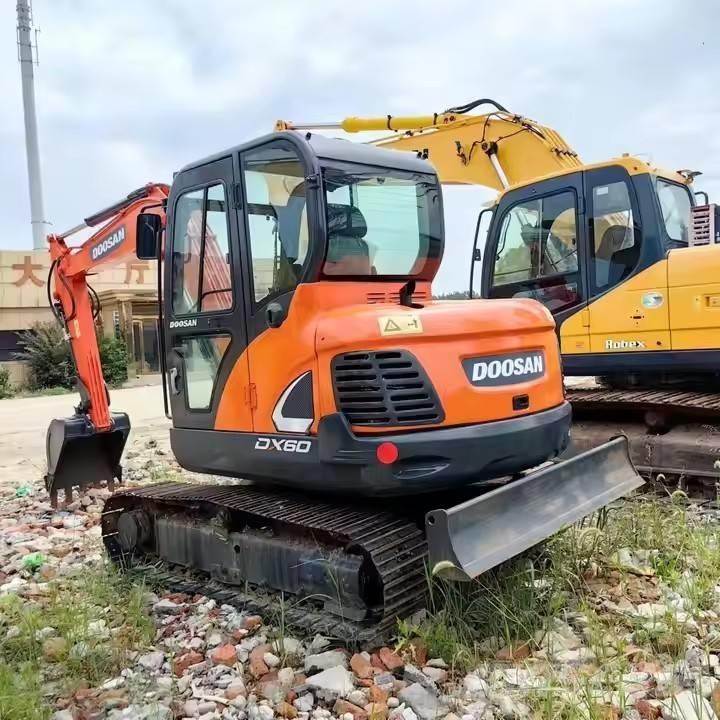 Doosan DX 60 Mini bageri <7t