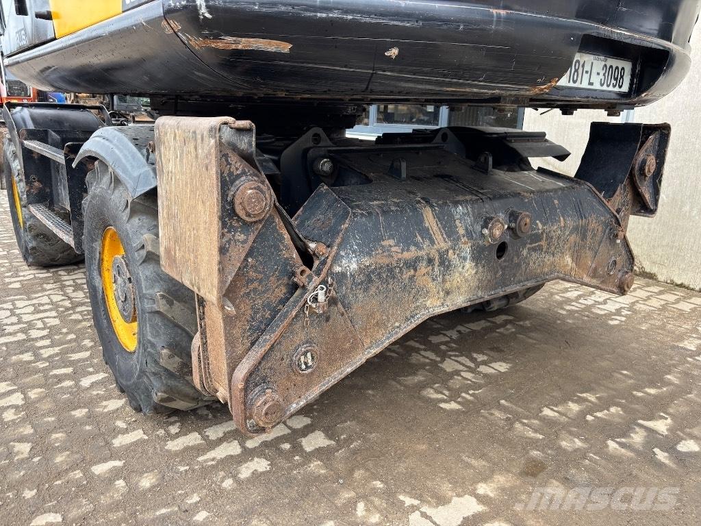 JCB JS 160 W Bageri na kotačima