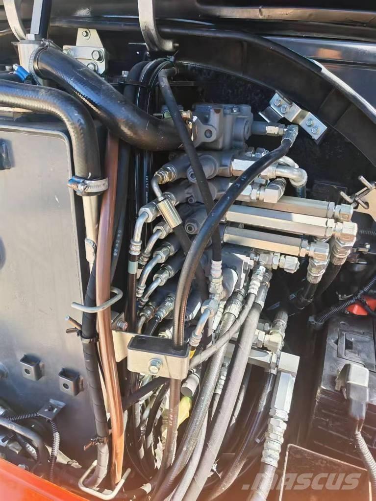 Kubota 163-5 Bageri gusjeničari