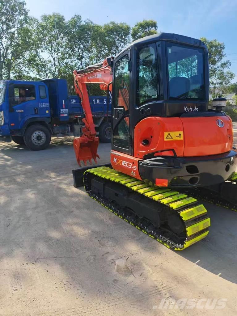 Kubota 163-5 Bageri gusjeničari