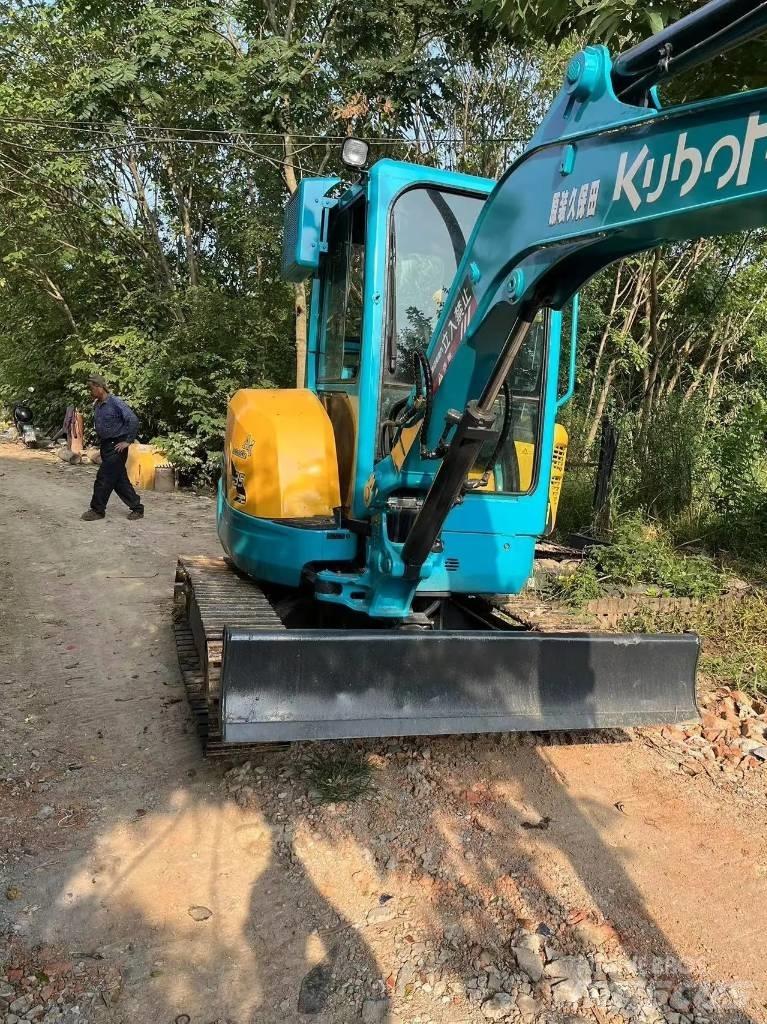 Kubota U35 Bageri gusjeničari