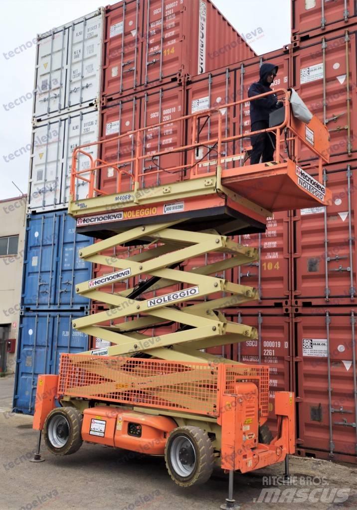 JLG M 4069 Škaraste platforme