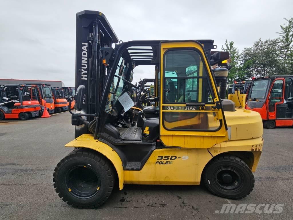 Hyundai 35d-9 Dizelski viličari