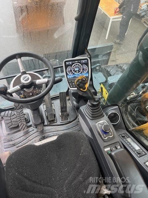 Hyundai HW160 Bageri na kotačima