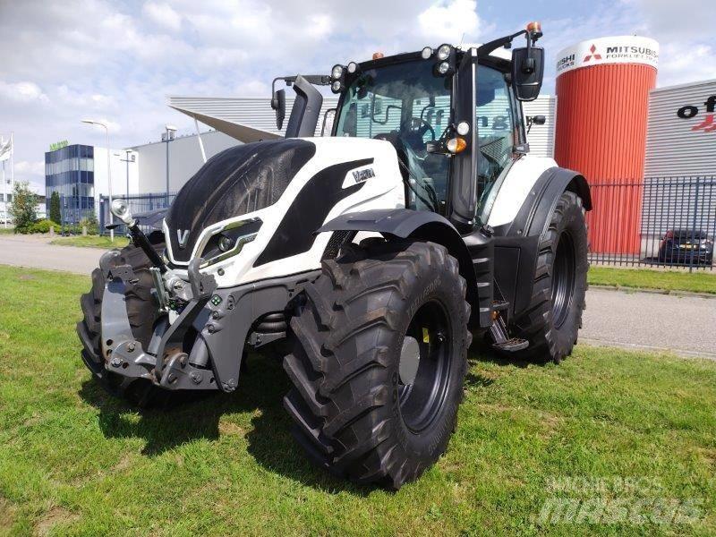 Valtra T 175 A Traktori
