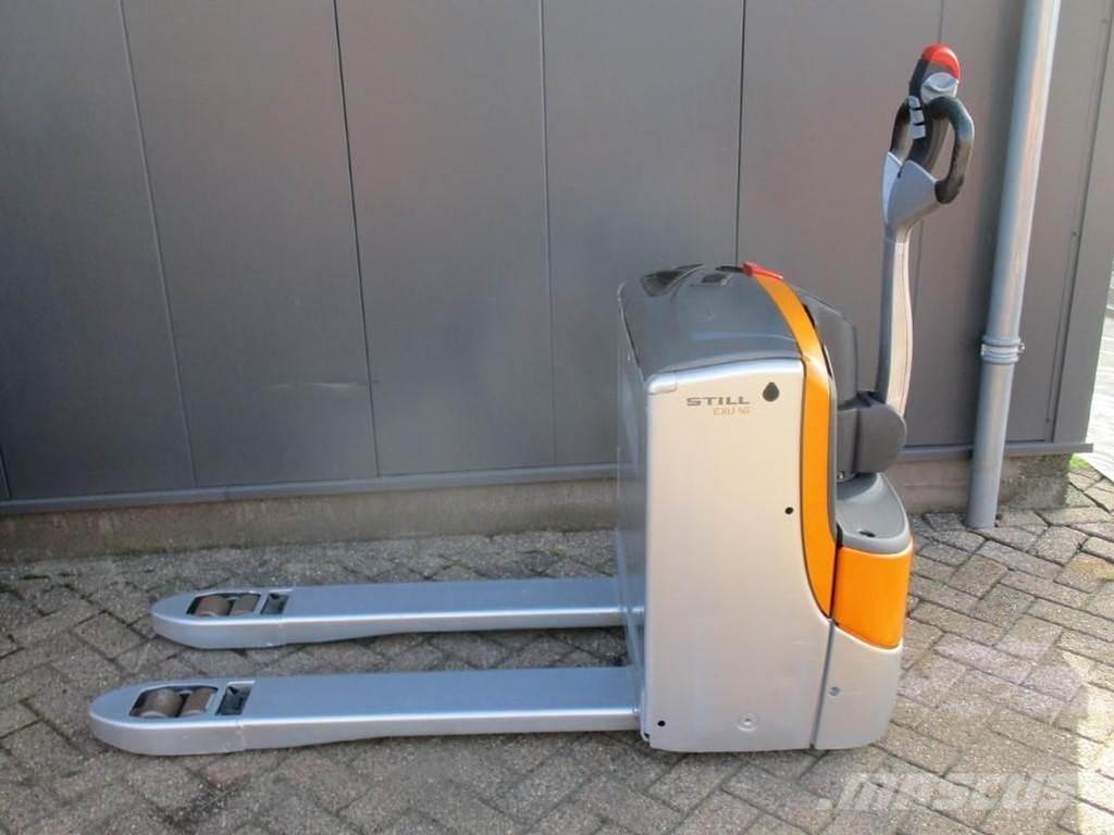 Still EXU 16 Nisko podizni električni viličar