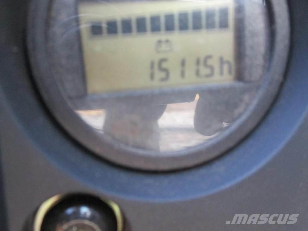 Still EXU 16 Nisko podizni električni viličar