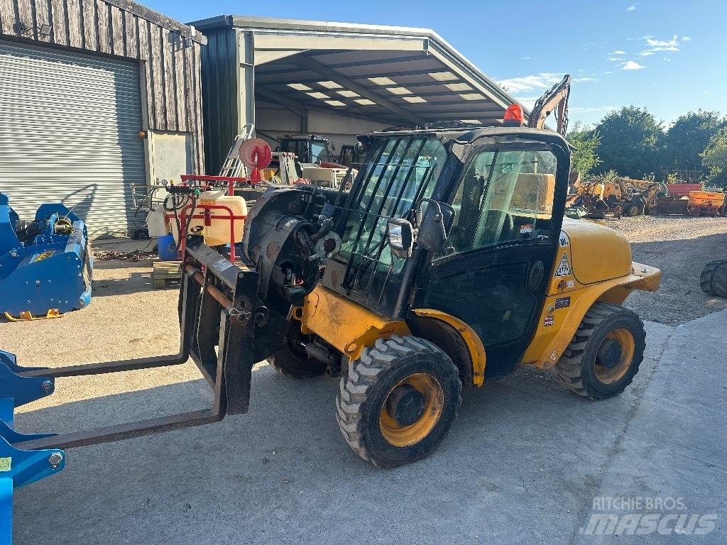 JCB 520-40 Teleskopski viličari