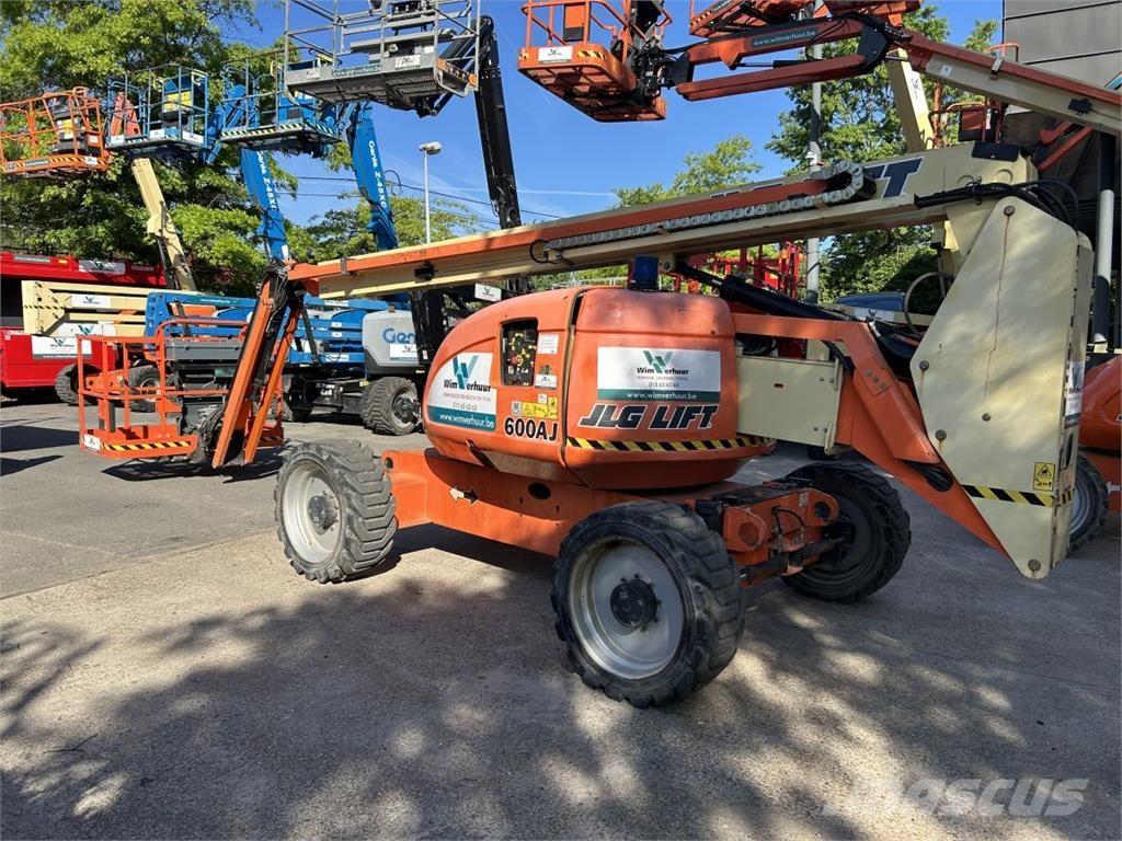 JLG 600 AJ (3218) Zglobne podizne platforme