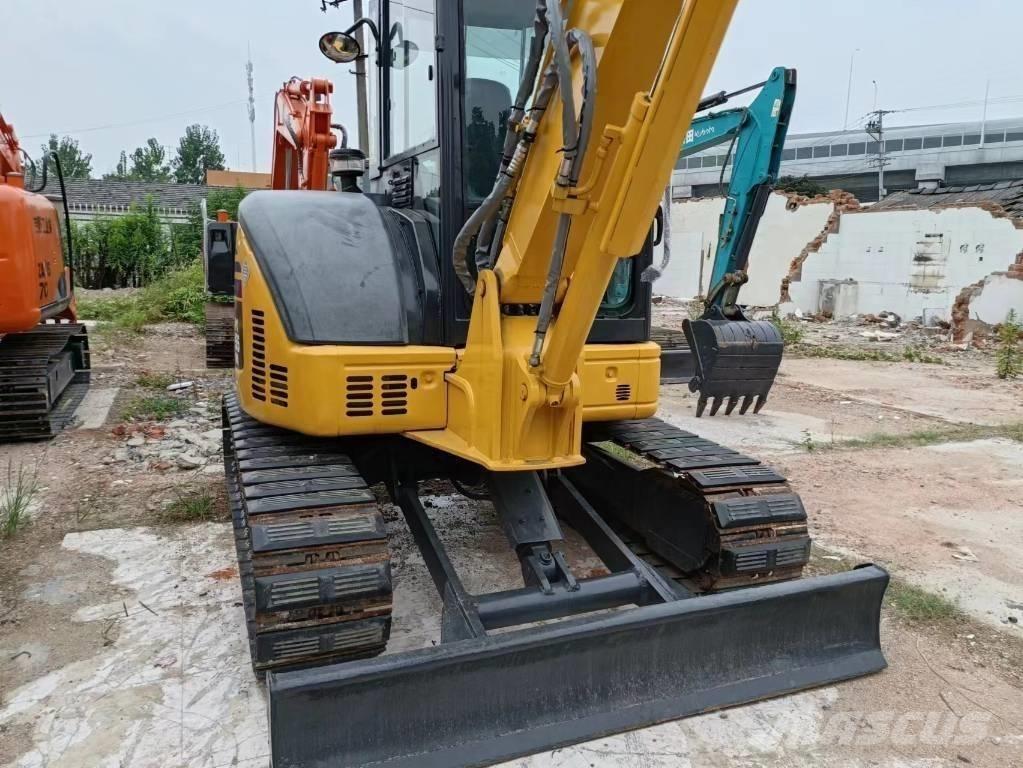Komatsu PC 55 MR Bageri gusjeničari