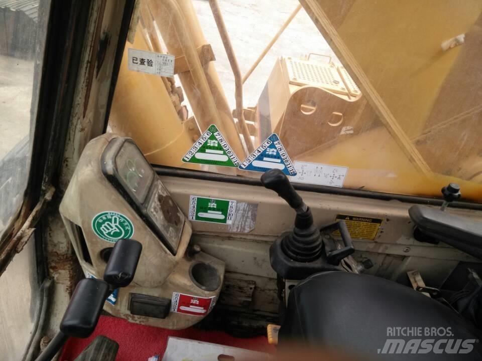CAT 330 B Bageri gusjeničari